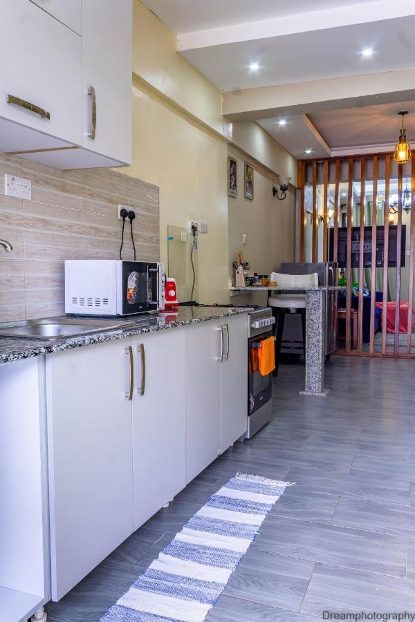 1Bedroom Near Yaya, Kilimani, With Washing Machine Nairobi Exterior photo